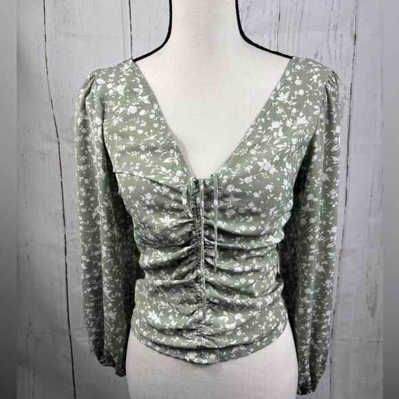 Abercrombie & Fitch Sage Green Floral Blouse Top Ruched Front Elastic Back - Picture 4 of 10